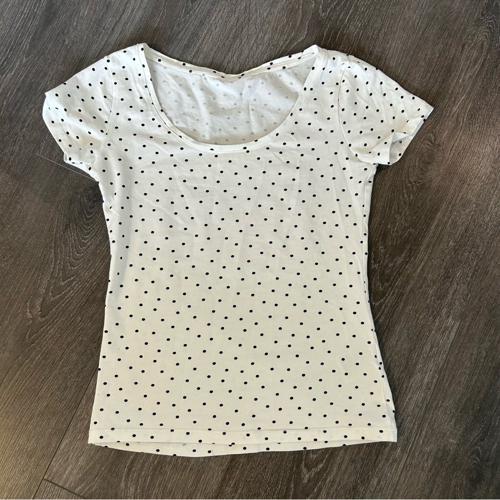 H&M T-Shirt - Picture 3 of 4